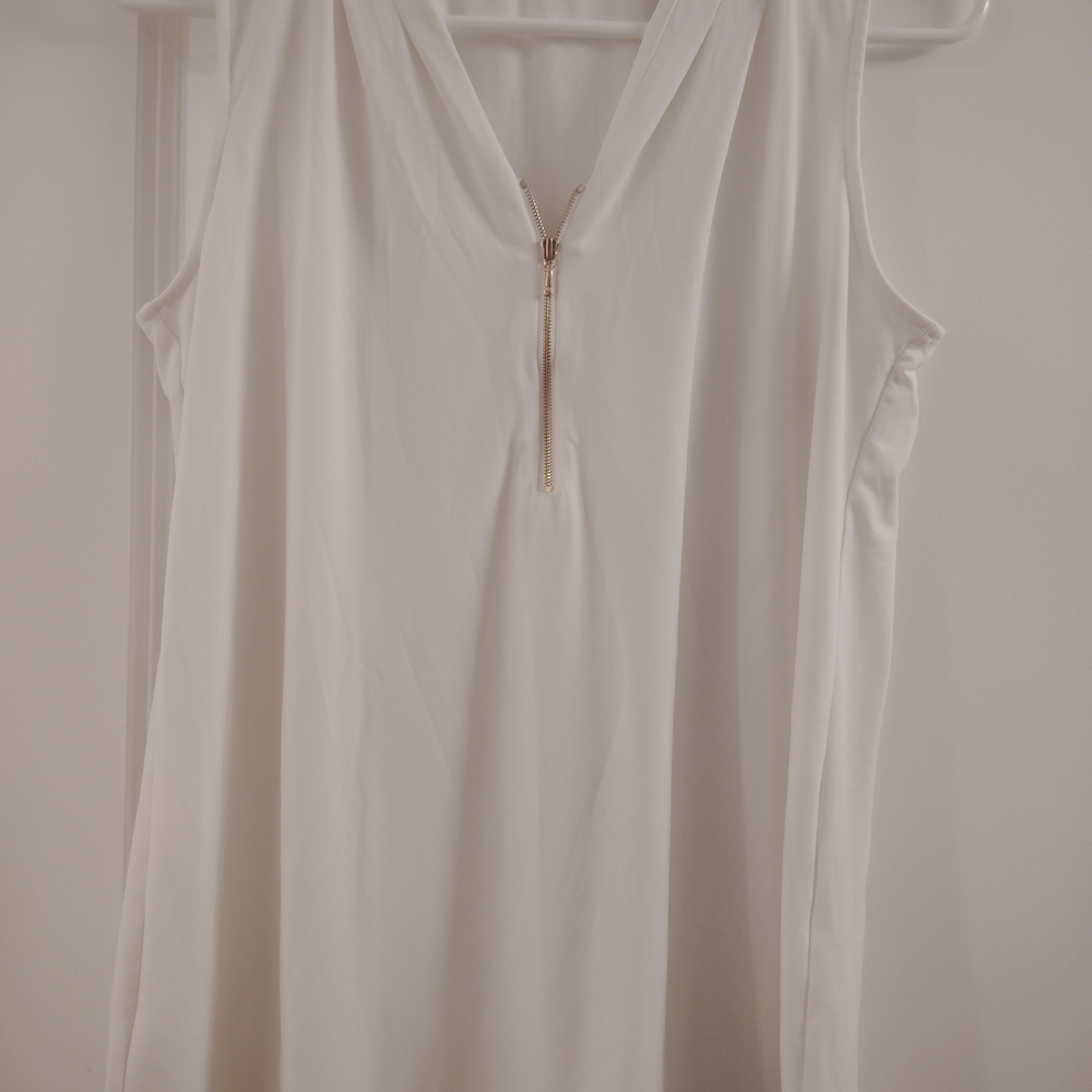 Ivanka Trump White Top with Zipper